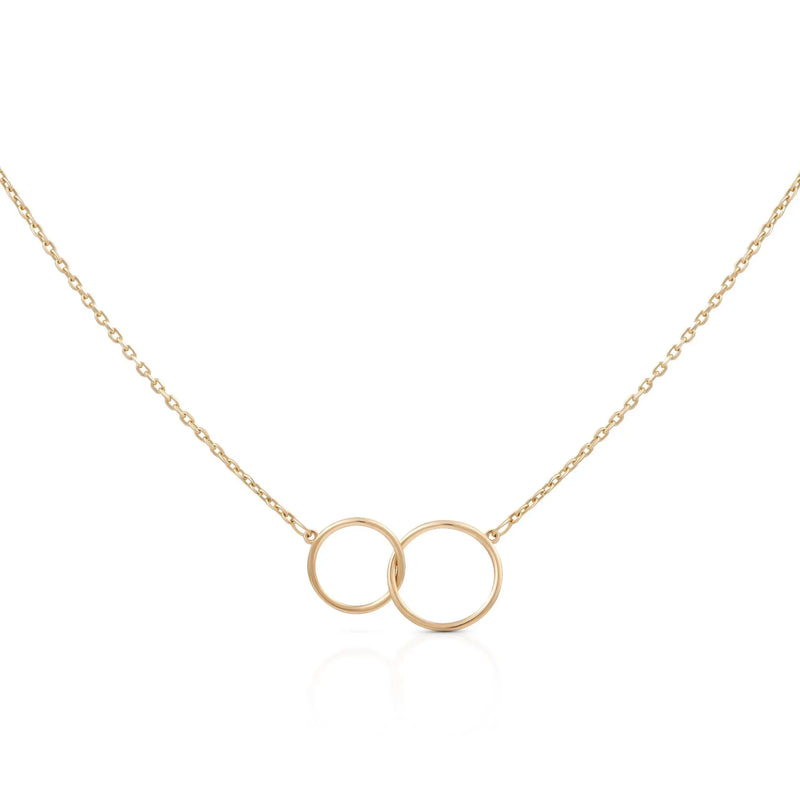 Tangled Kette 375 Echtgold filigrane Halskette mit verbundenen Ringen elegante Goldkette minimalistischer Schmuck Symbol der Verbundenheit Geschenk für sie