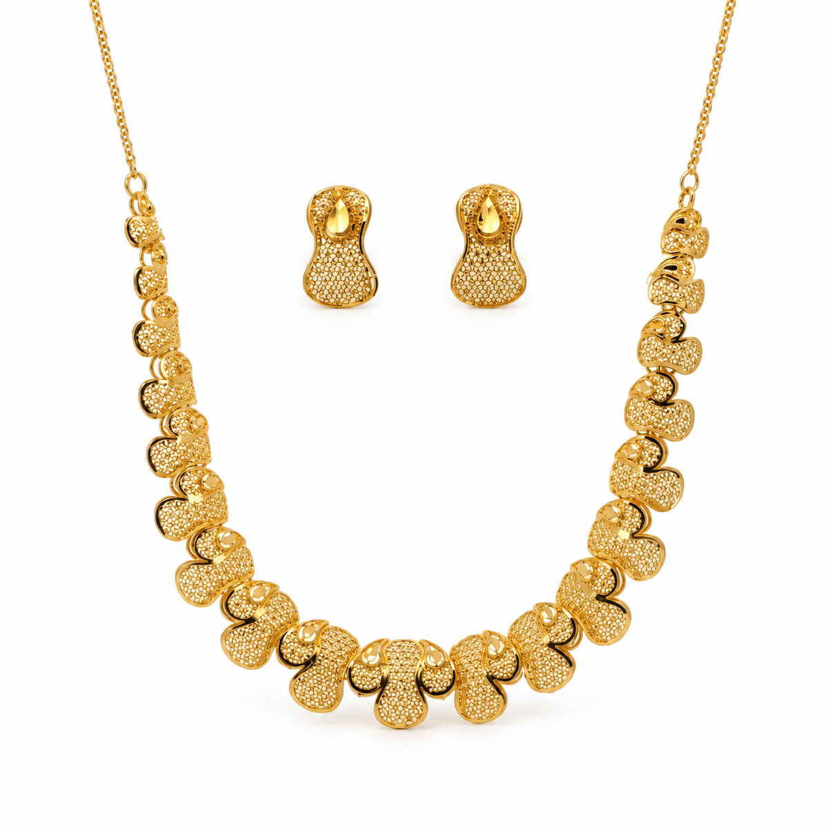 Clover Filigree – Schmuckset mit Collier und Ohrsteckern aus 750 Gold