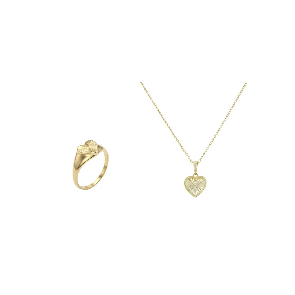 Crucelle Heart Signet Set aus 375 Gelbgold, filigraner Schmuck für Damen, eleganter zeitloser Klassiker.