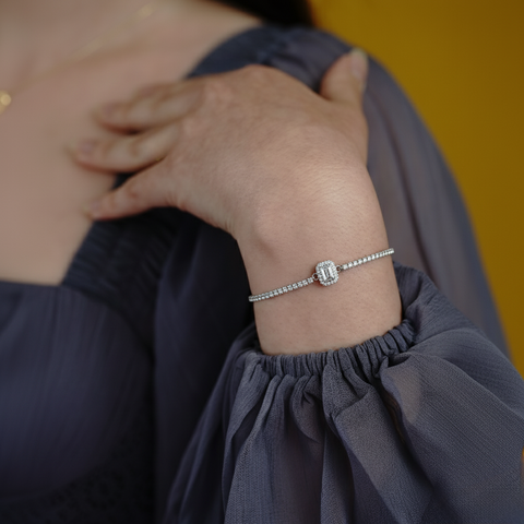 Gloria – Tennisarmband aus 925 Silber mit funkelndem Mittelstein