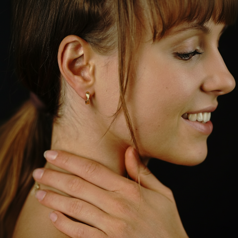 Twistia – Creolen aus 925 Silber mit überkreuztem Design