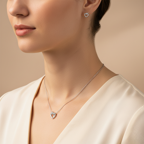 Heartlink Pure – 925 Silber Schmuckset mit Zirkonia-Herz & Knoten
