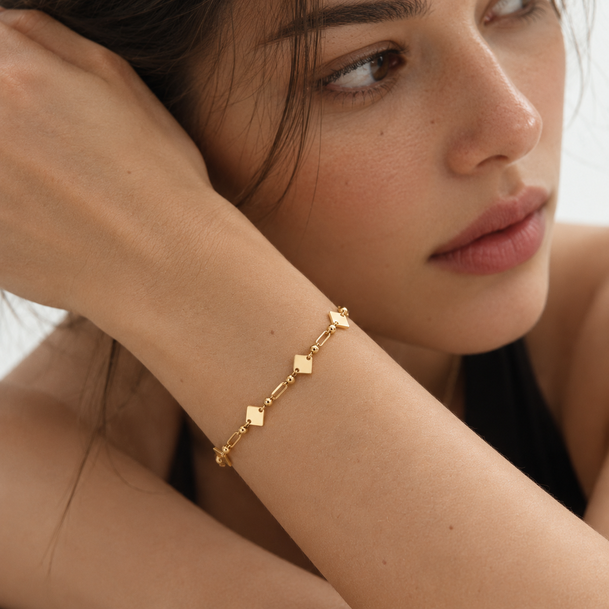Diamond Shape Link – Gliederarmband mit Rauten-Plättchen aus 585 Gold