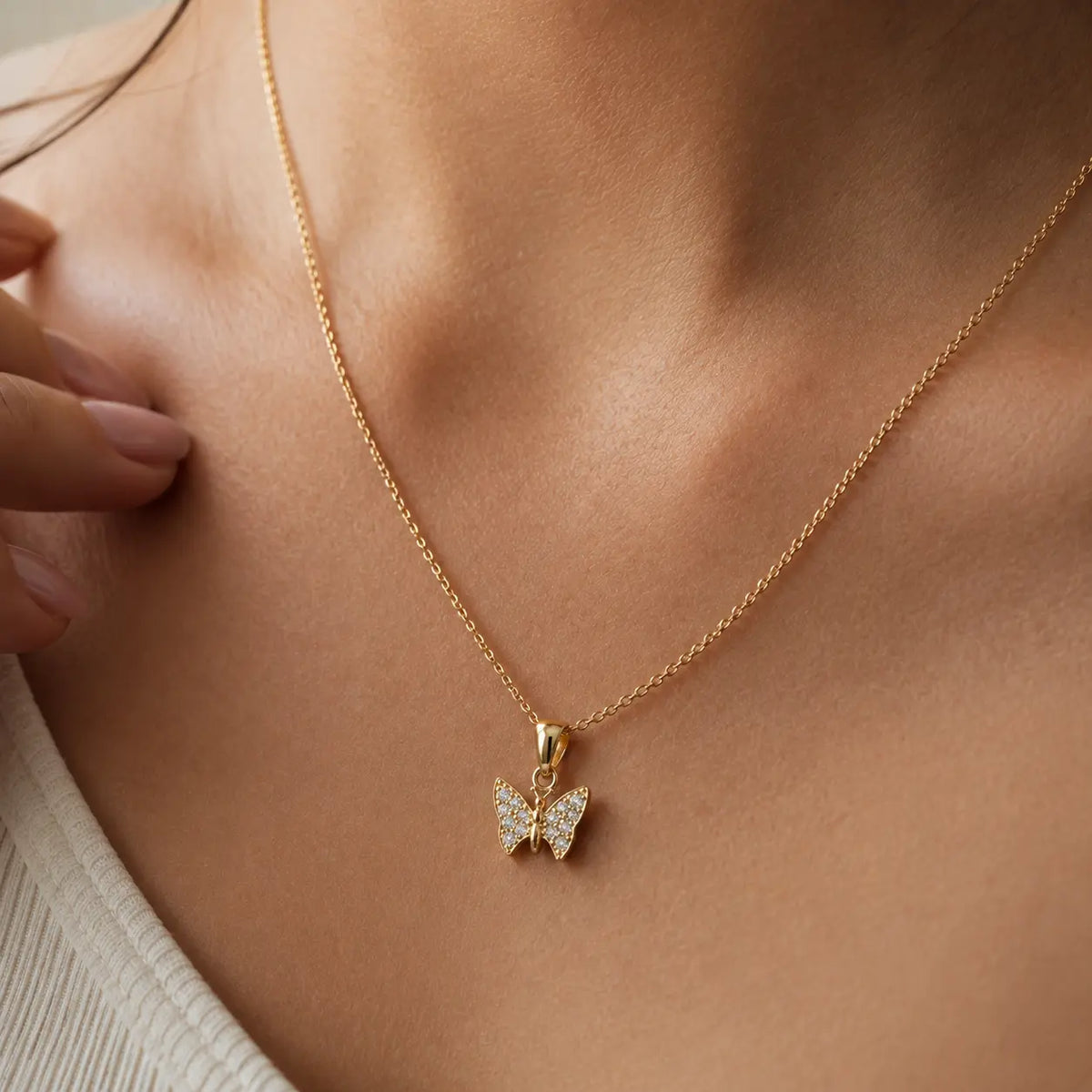 Papillon – Schmetterlings-Halskette mit Zirkonia aus 585 Gold Suzan Gold