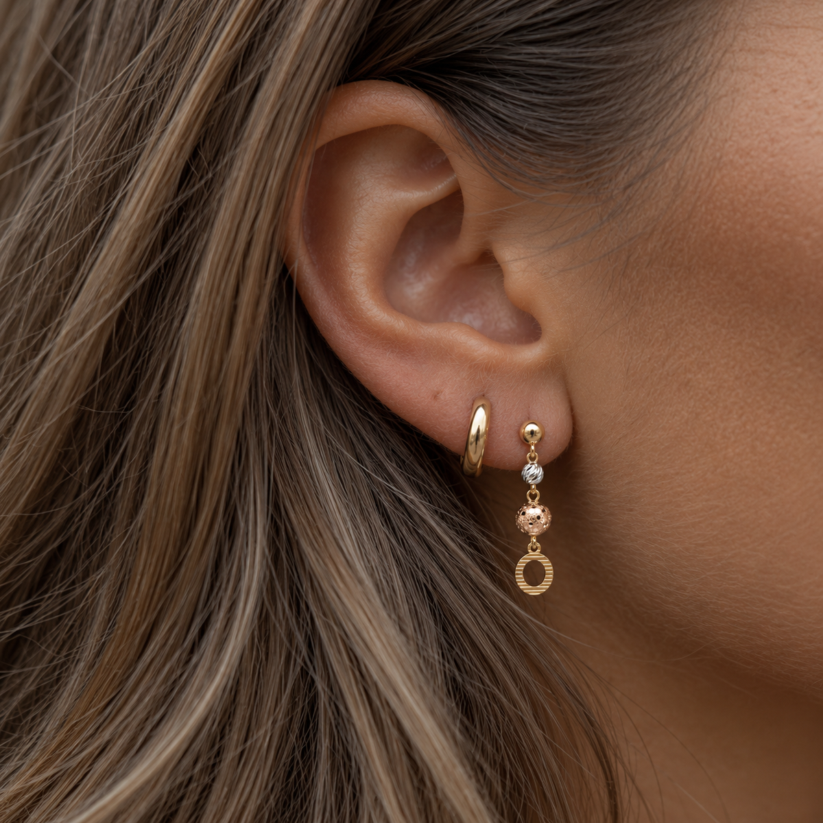 Tricolor Beads – Ohrhänger mit Kugeln in drei Goldfarben aus 875 Gold