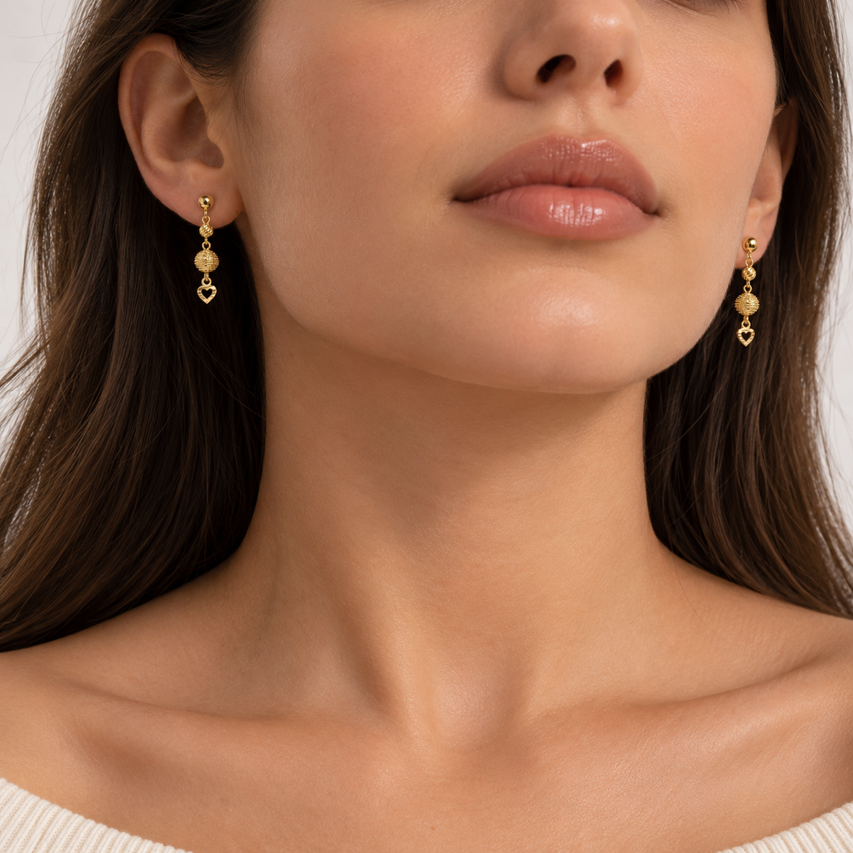 Heart Beads – Ohrhänger mit Gold-Kugeln und Herz aus 875 Gold